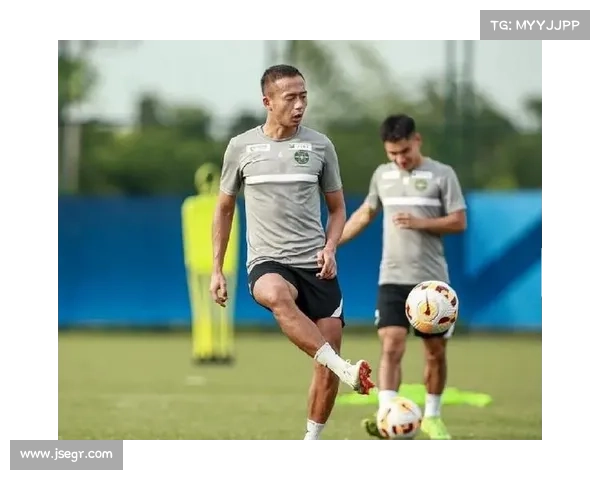 浙江绿城2018球衣